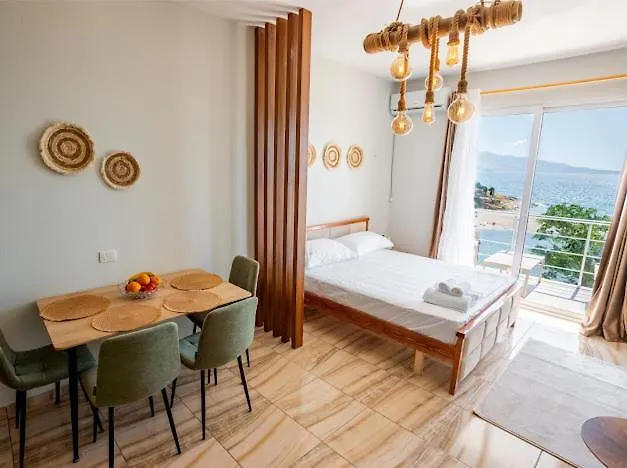 Sunset Apartment 11 Sarande
